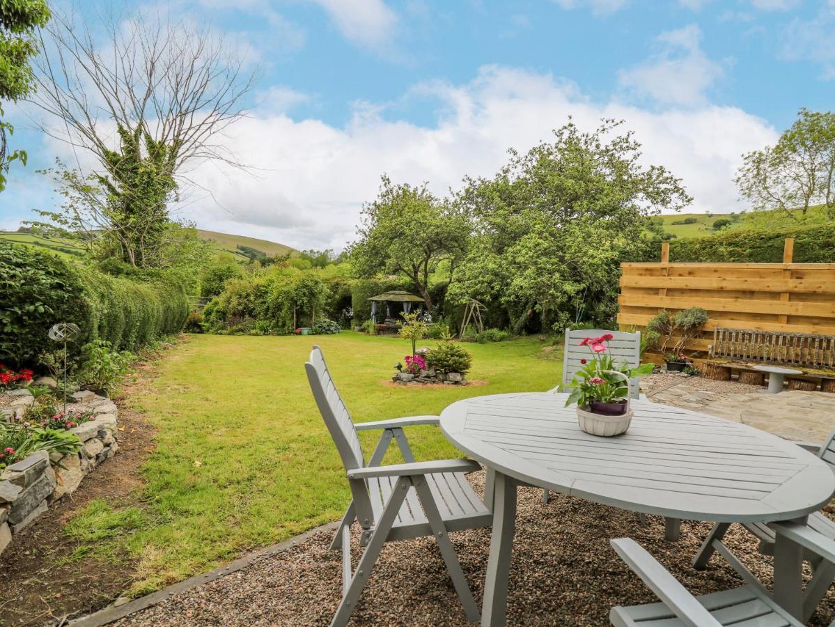 Buzzards Breg Villa Builth Wells Exterior photo
